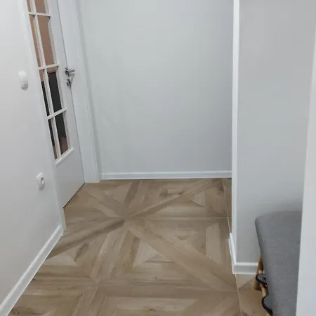 Nona * Kupres (Canton 10)