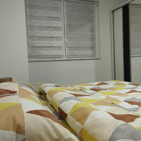 Διαμέρισμα Nona Kupres (Canton 10)